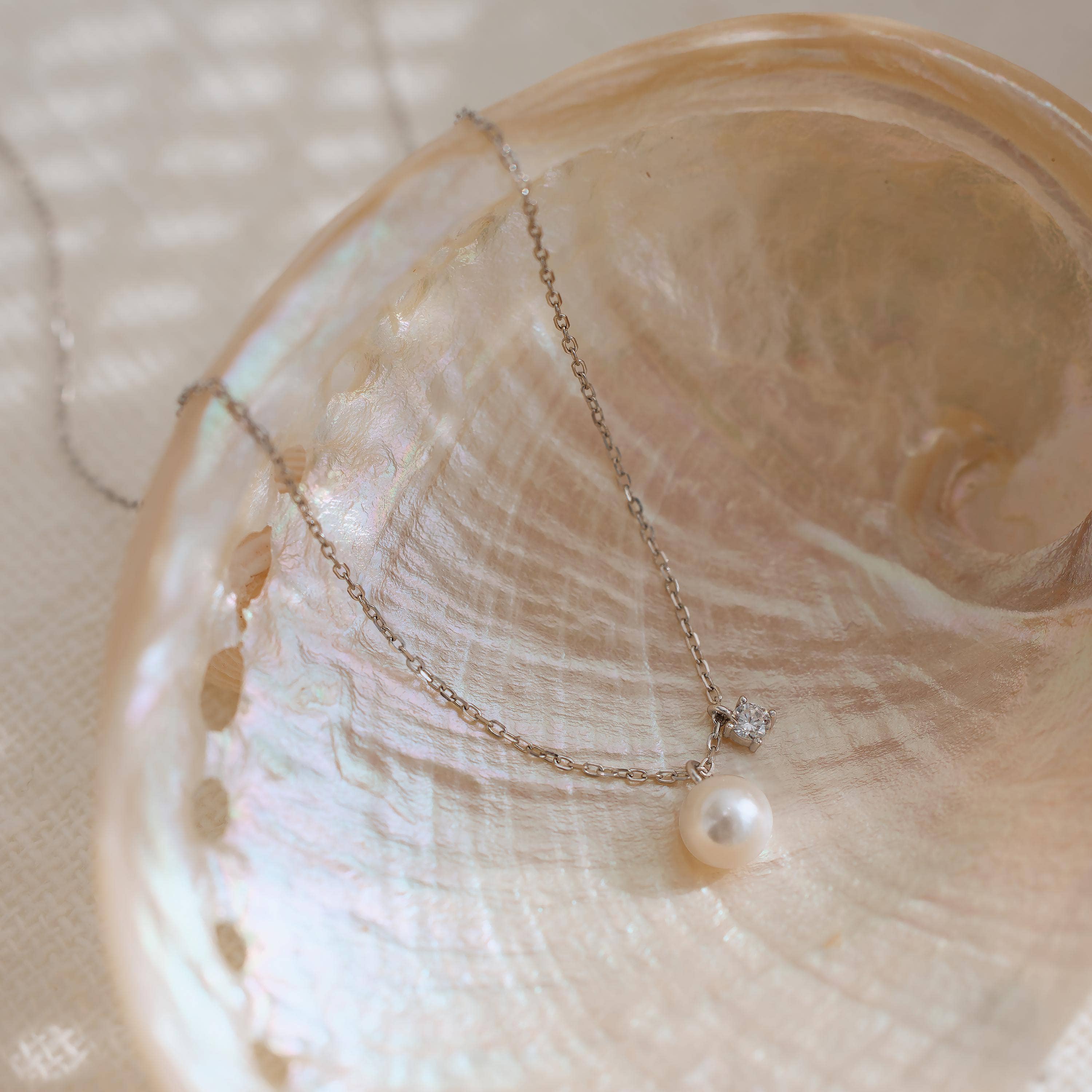 paperln - Wholesale Pendant/Charm Necklace - Sterling Silver Pearl & Zirconia Pendant Necklace7