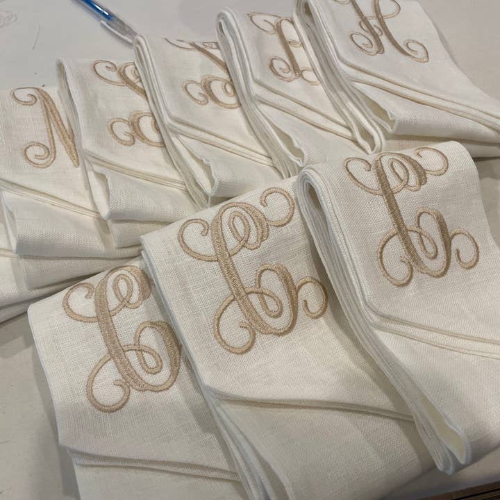 Morgan Sartain Home - Wholesale Door Hanger - Ivory Linen Wreath Sash1