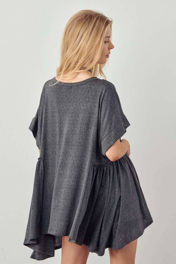 JADE BY JANE – wholesale Tunika - Dam – ÖVERDIMENSIONERAD SHARKBITE BOTTEN TUNIKA PLUS STORLEK9