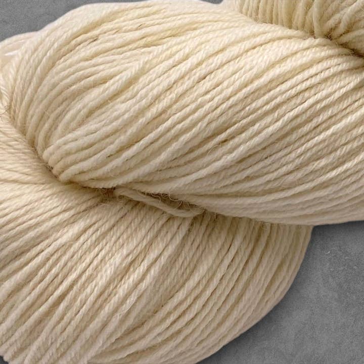 Rooster Undyed Yarns - Wholesale Yarn - Undyed Yarn: SW Bluefaced/Corriedale 4 Ply Knitting Yarn2