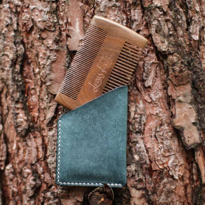 Skägg kam och påse för wholesale av Lucas Ruth