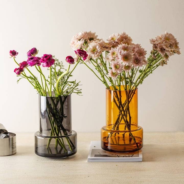 Element Accessories USA - Wholesale Vase - Retro Style Sober Modern Design Glass Vase, Amber/Gray Tyl12