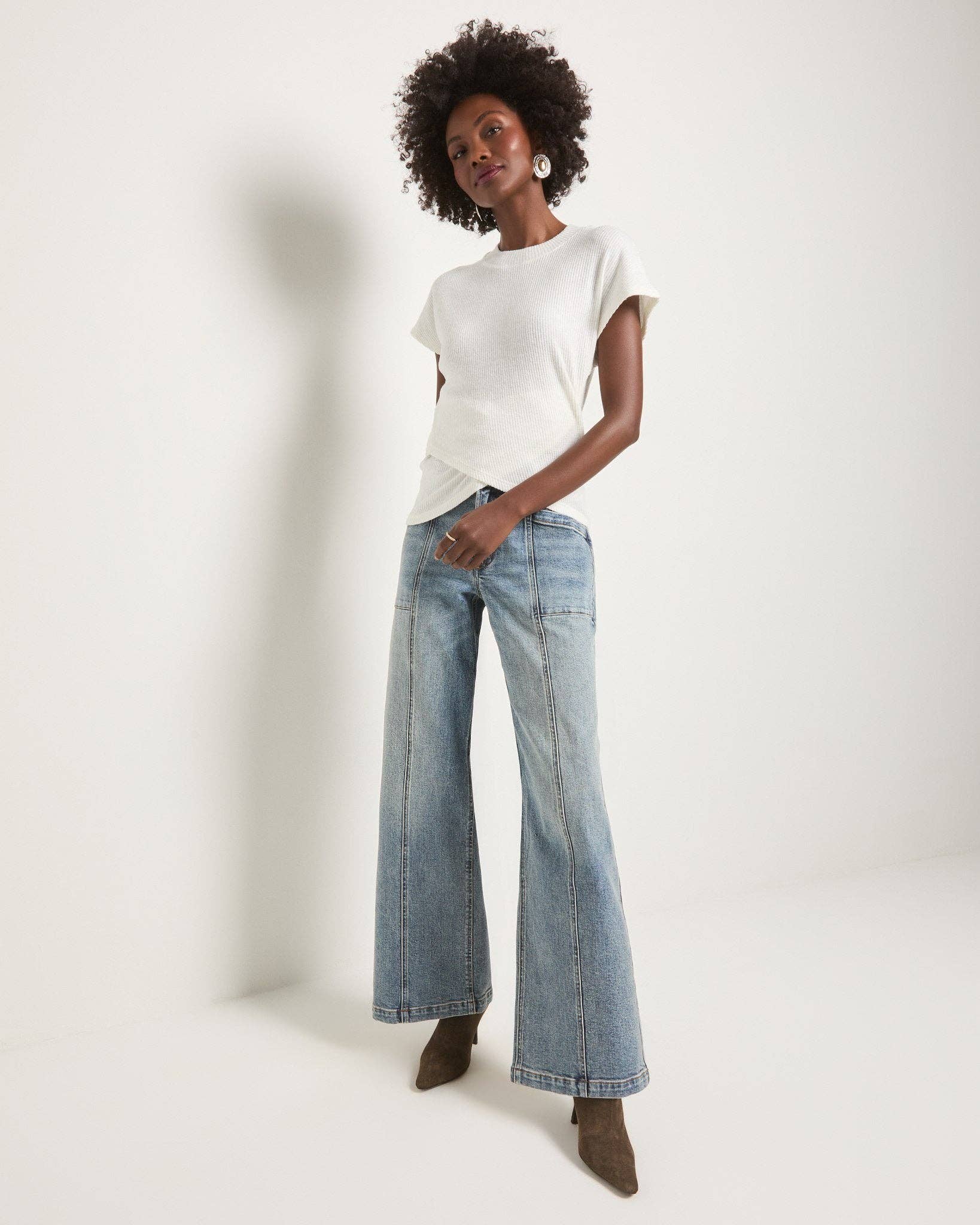 Seventy Eight and Sunny (SEAS) - Wholesale Jeans - Women's - Nomad Flare Jean0