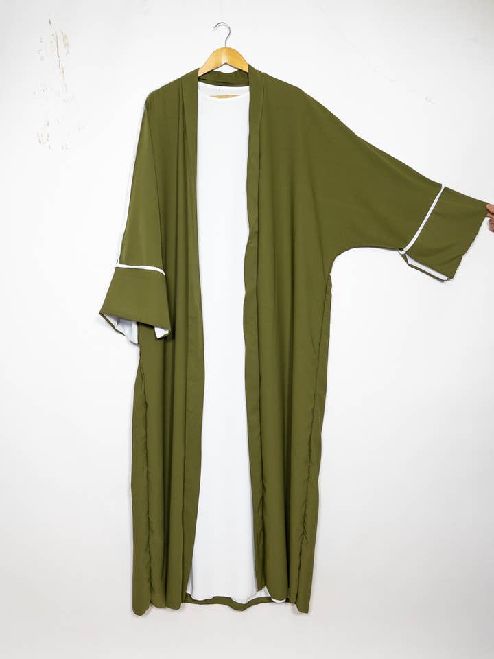 IDEAL OUTFIT – wholesale Kimono – Women's – Kimono with two-piece silk tank top from Medina 2373pk13