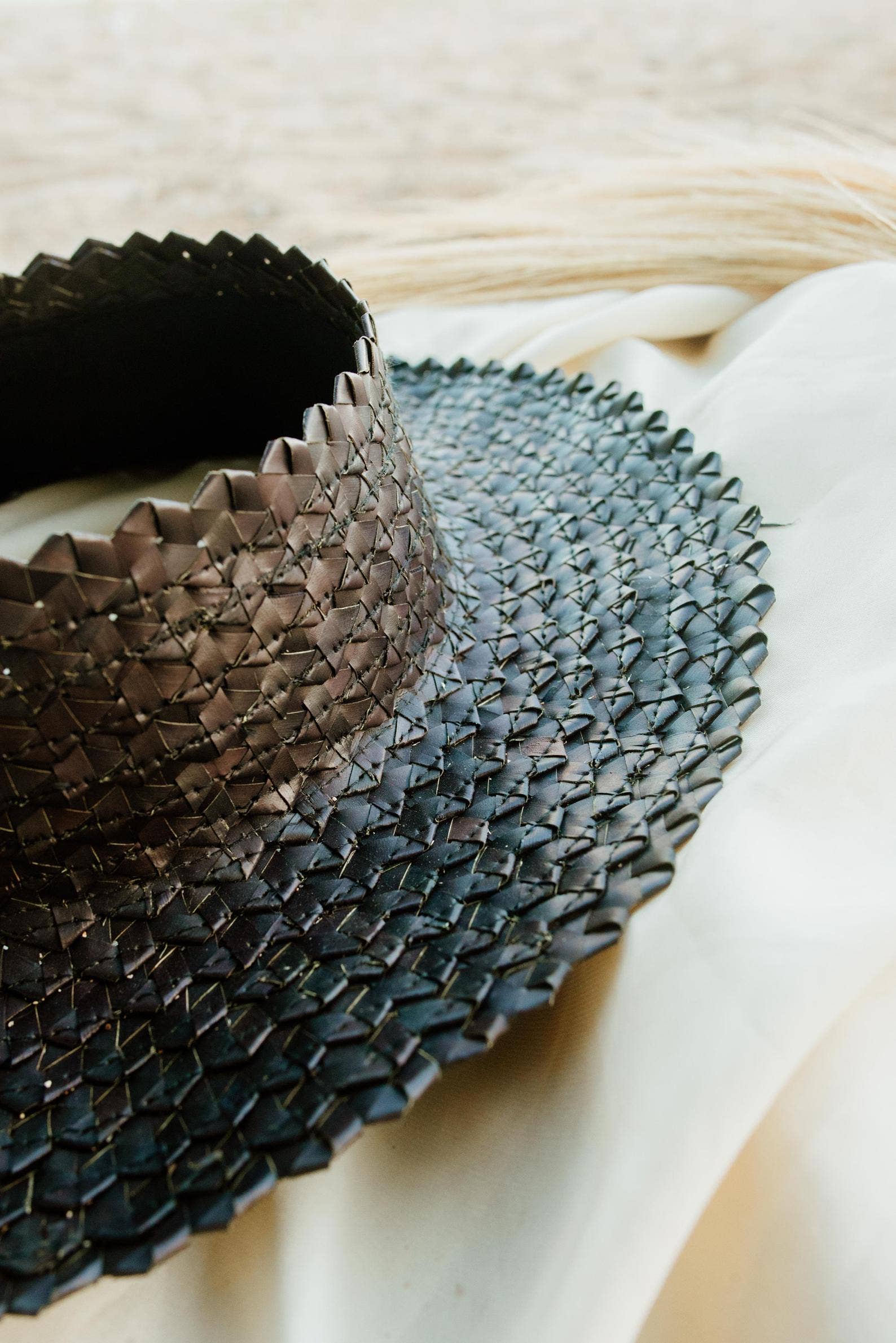 Bali Harvest - Venta al por mayor Sombrero de paja - Unisex - Sombrero de paja sin copa Papale Boater para sol - Adulto marrón6