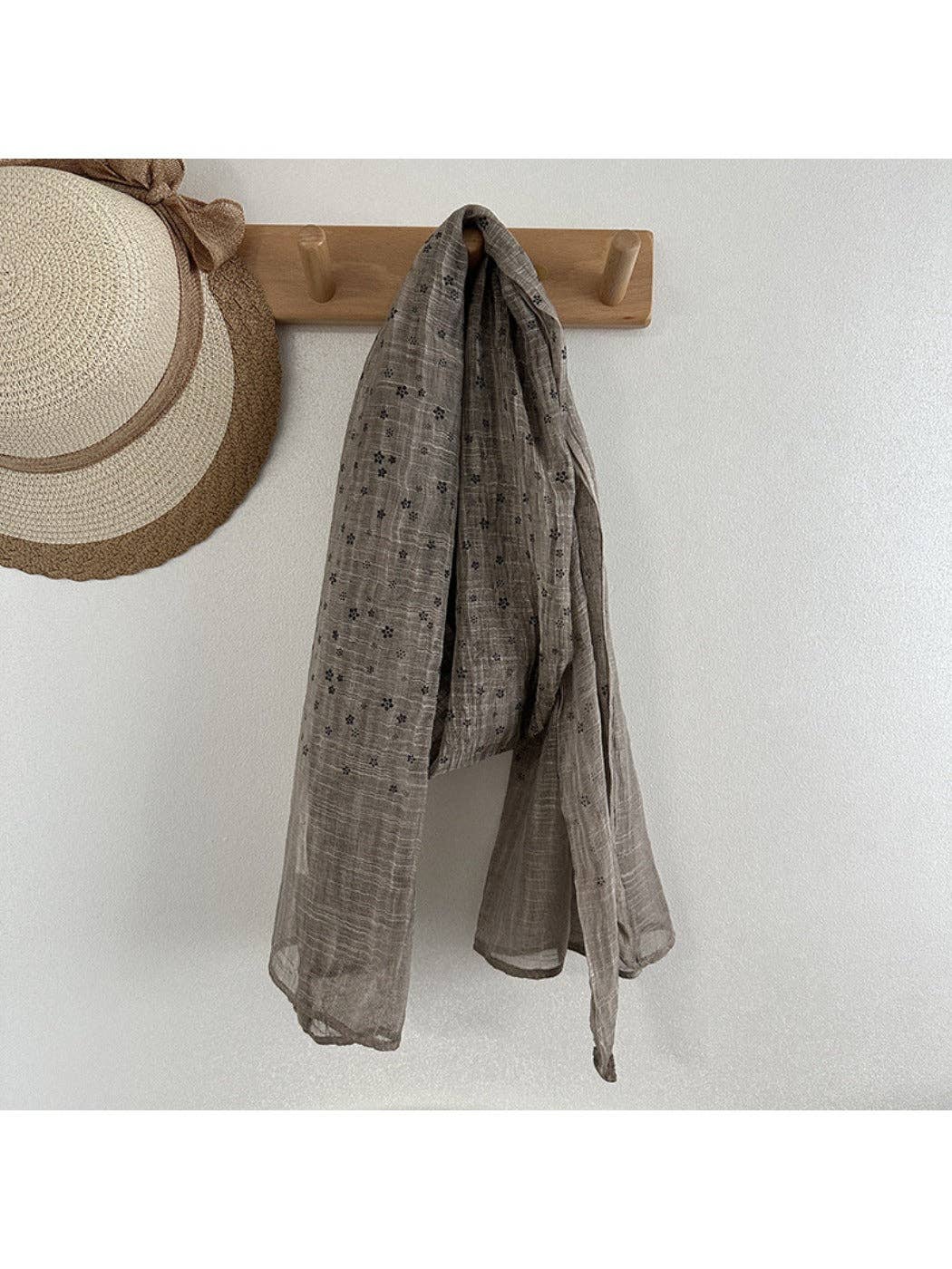 Funkyrel® Atzbranding Limited - Wholesale Sjaal - Dames - Scarvii - Zachte Sjaal met Bloemenpatroon1