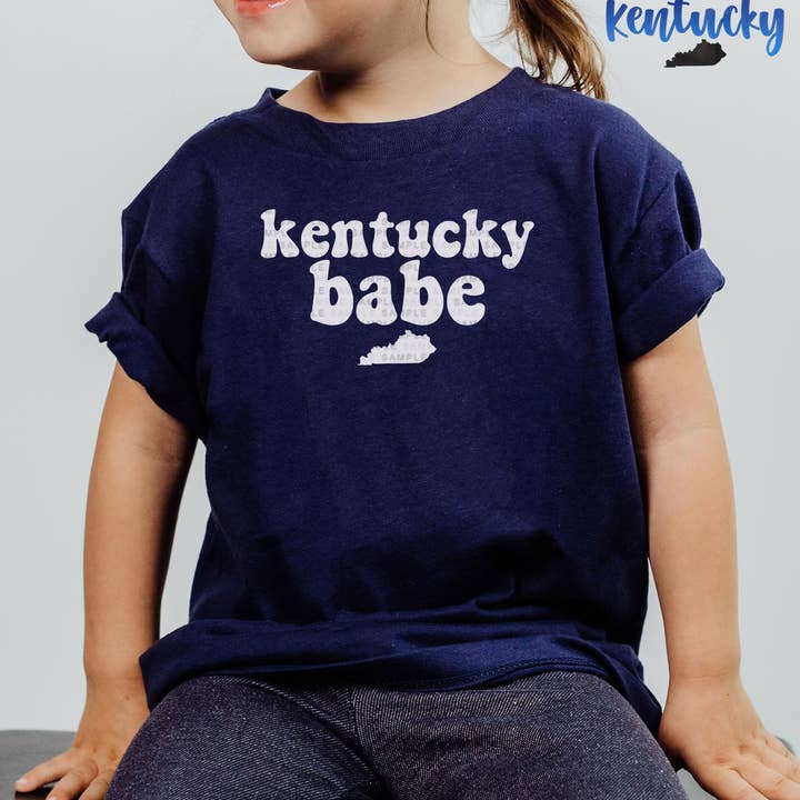Kentucky Babe YOUTH PRINT | Siebdrucktransfer | — EINFARBIG (NIEDRIGE HITZETEMPERATUR) für den Großhandel von PLK Transfers