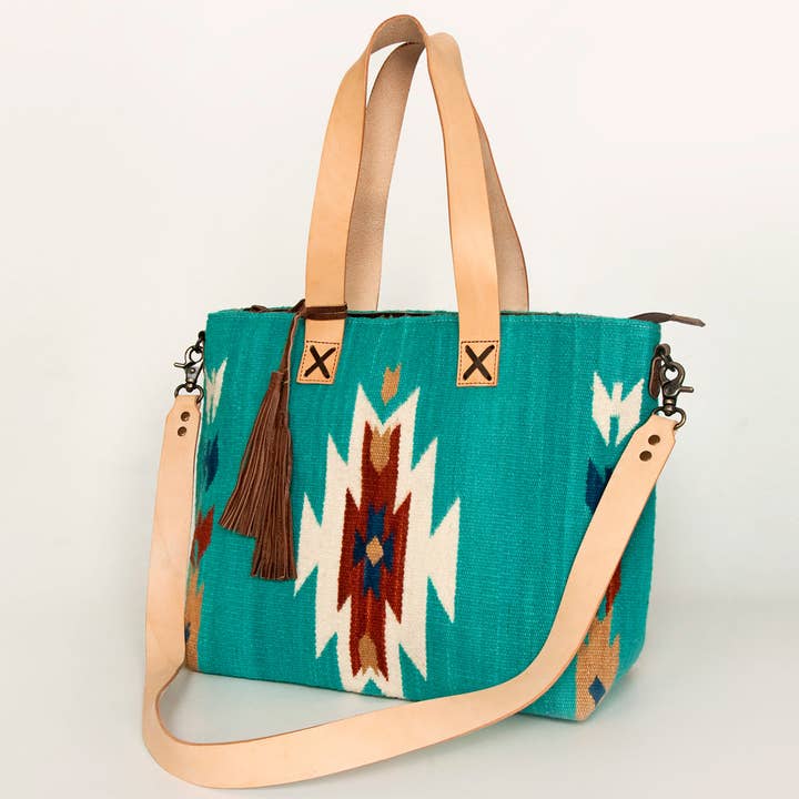 LS Western - Wholesale Tote Bag - Women's - LC-ADBG575D Southwestern Wool Tote with Natural Leather Straps Handwoven Tribal Pattern & Tassel1