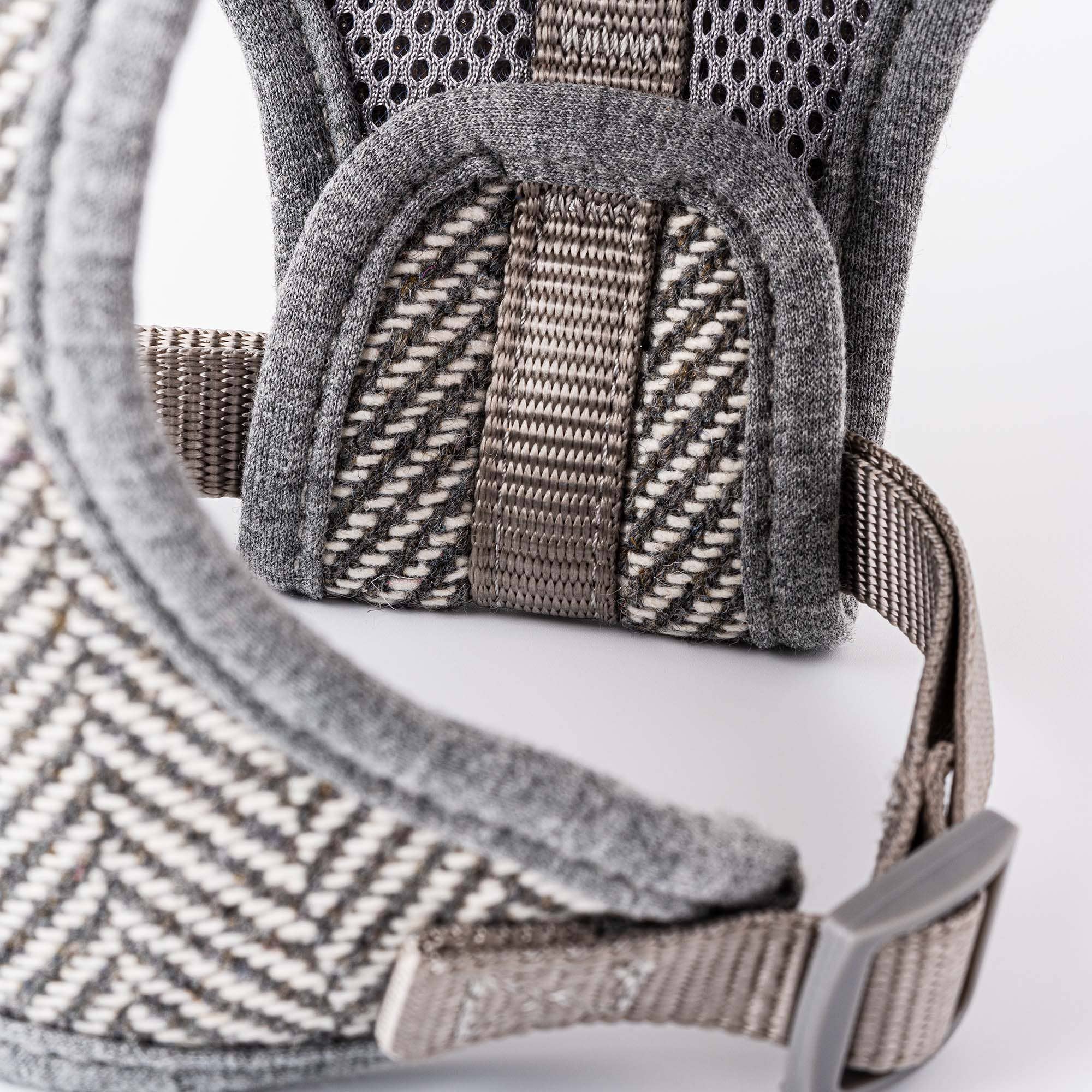 Hugo & Hudson – wholesale Pet harness – Dog – Tweed Dog Harness - Grey Herringbone4