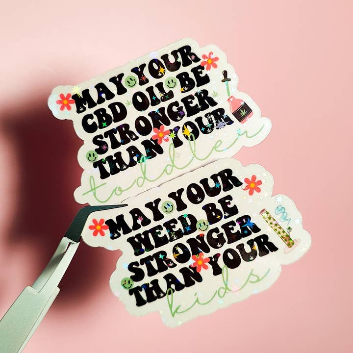 Autocollant holographique de cannabis fort pour les mamans fumeuses pour la vente par honeysheshome