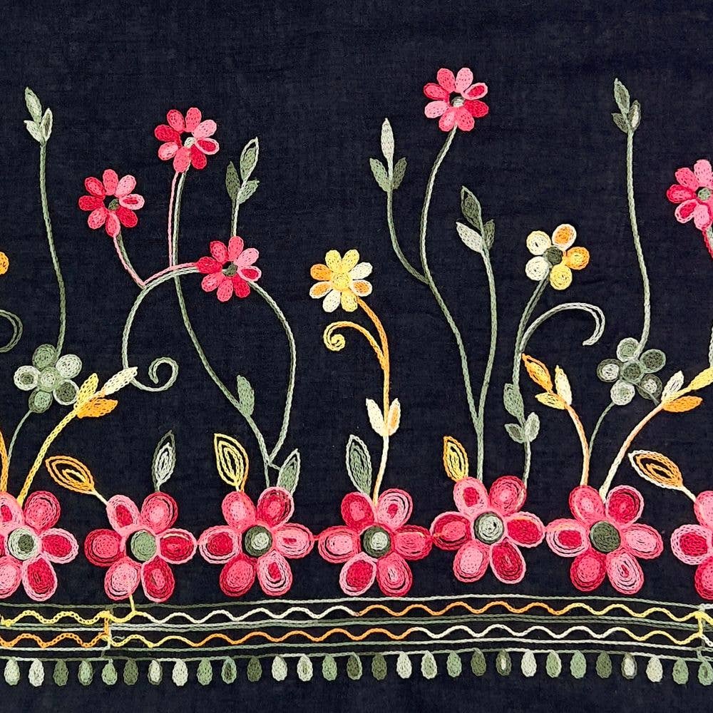 Humble Hilo – Engroshandel Tørklæde - Dame – Humble Hilo Broderet tørklæde/sjal med blomster30