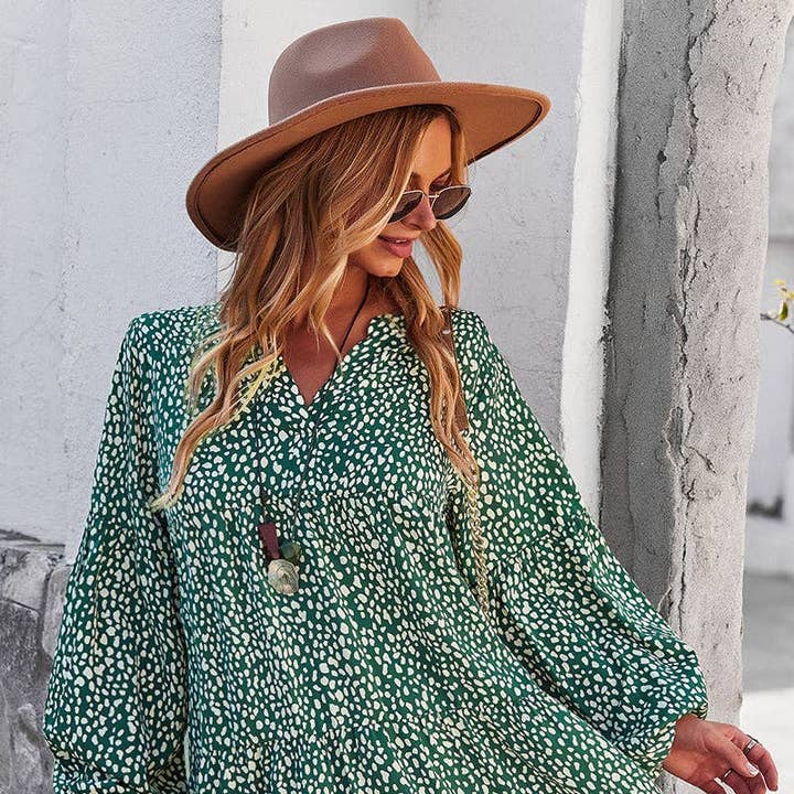 V-ringad tunikaklänning med leopardmönster och nedhasade axlar för wholesale av Elings