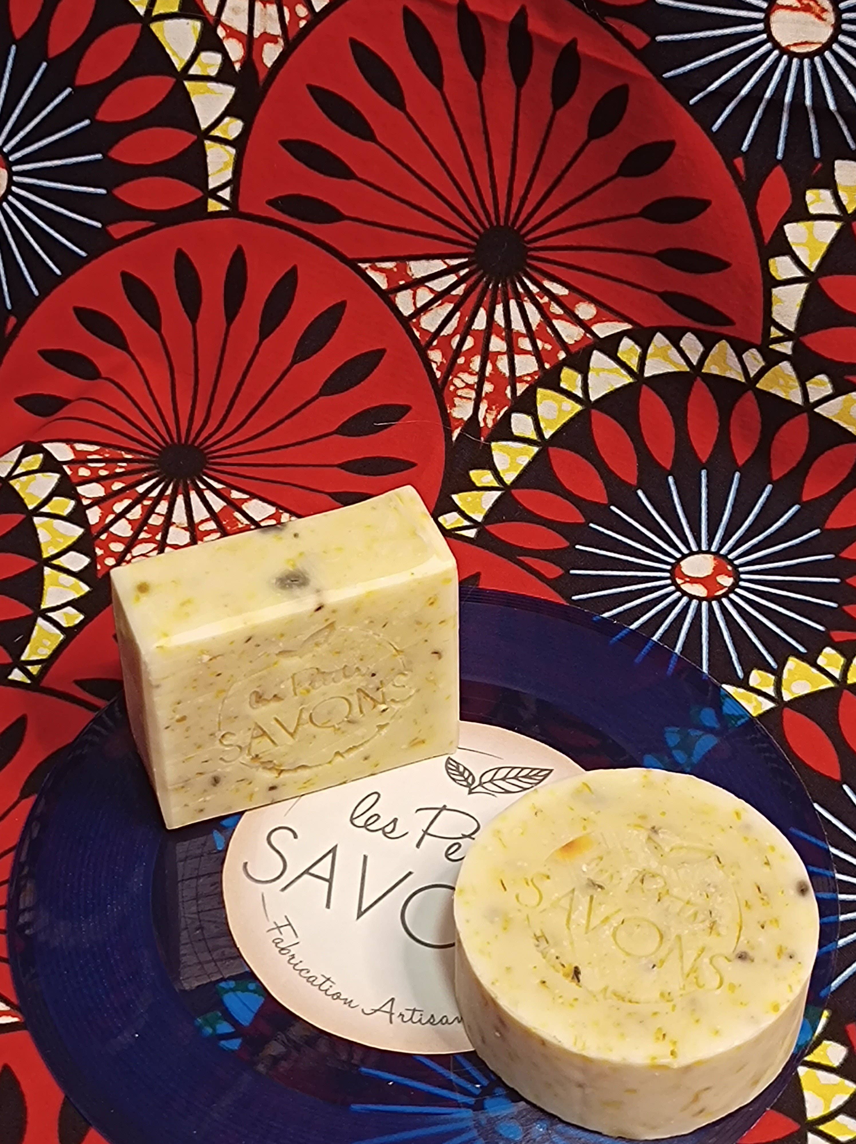 LES PETITS SAVONS – Großhandel Feste Seife – Savon Kameline & Jojoba0