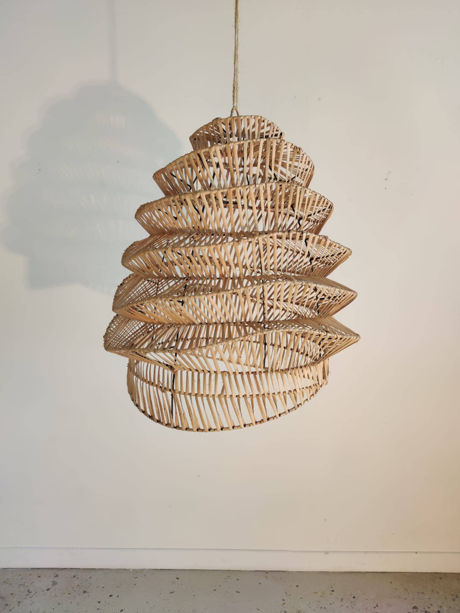 Office Objets - Wholesale Chandelier/Hanging Light - Woven rattan pendant in natural accordion shape15