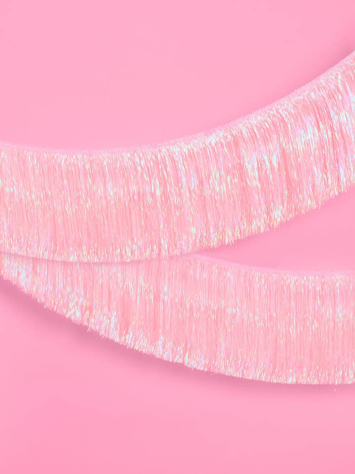 Bannière à franges rose clair | Décoration de fête rose, enterrement de vie de jeune fille pour la vente par xo, Fetti