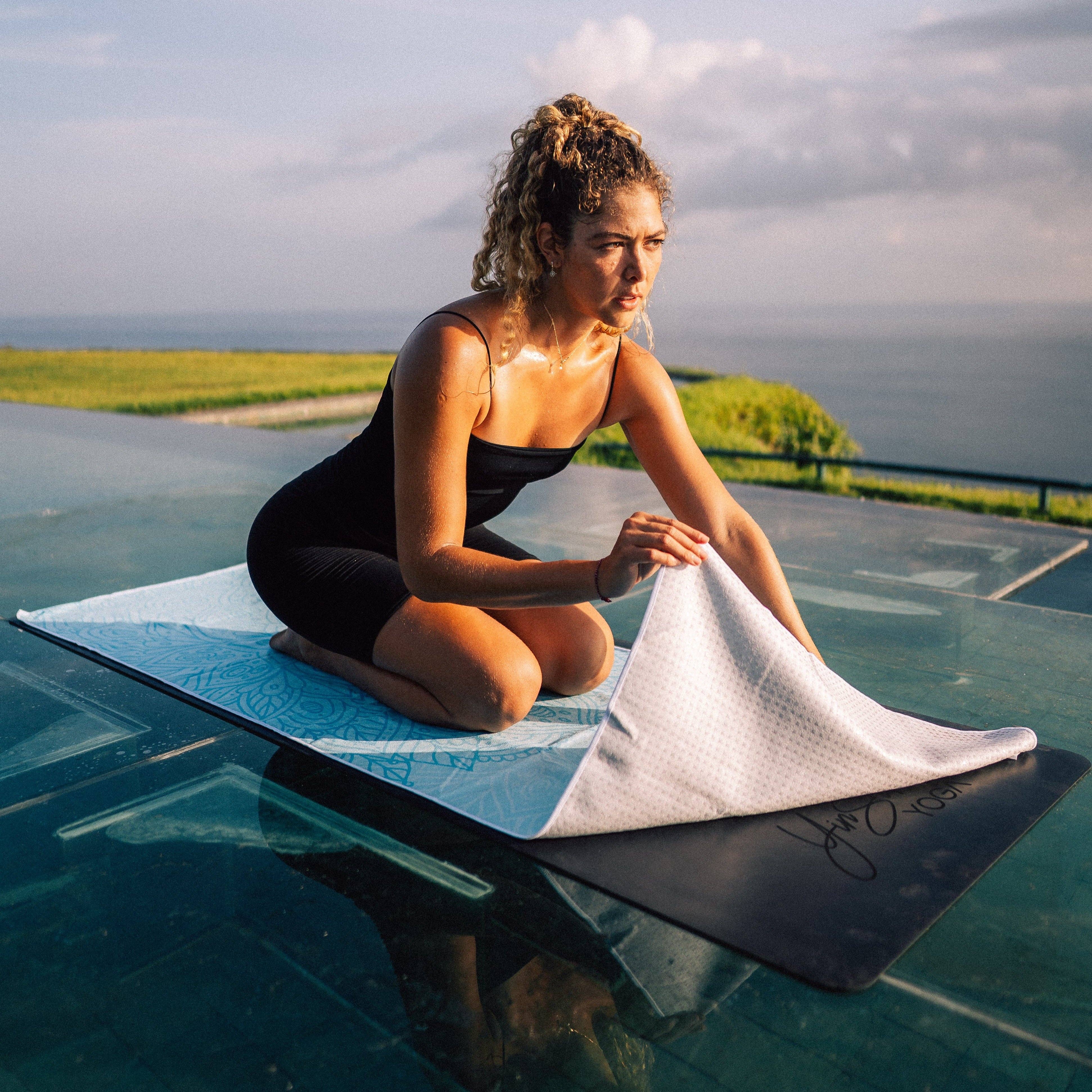 WOODSANDWAVES - Wholesale Yoga Towel - Mystic Mandala - Non-Slip Yoga Towel with Silicone Dots4