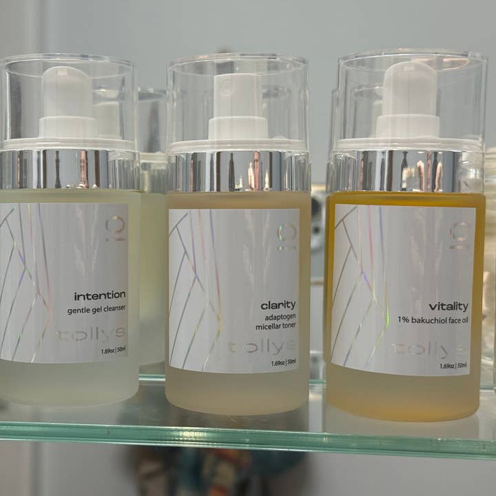 De Volledige Gezichtsset - Reinigingsmiddel, Toner, Olie voor wholesale door tollys