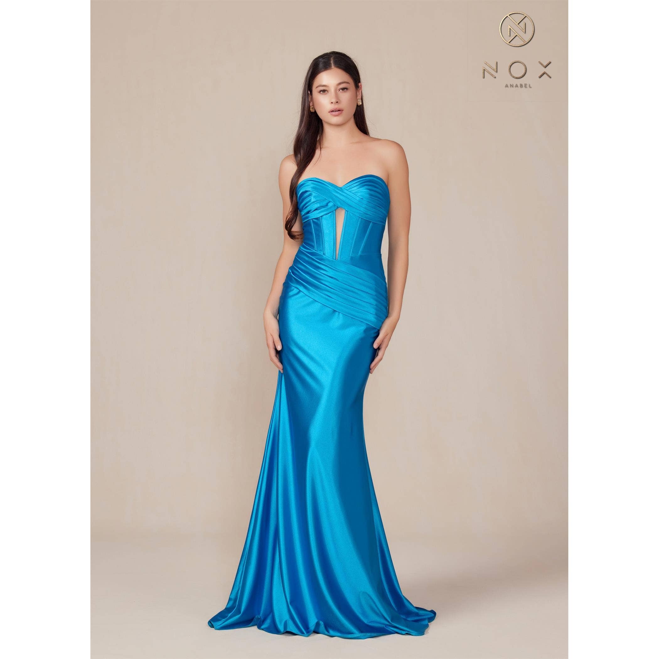 Noxanabel - Wholesale Formele jurk - Dames - Noxanabel satijnen strapless jurk met aansluitende pasvorm T15008