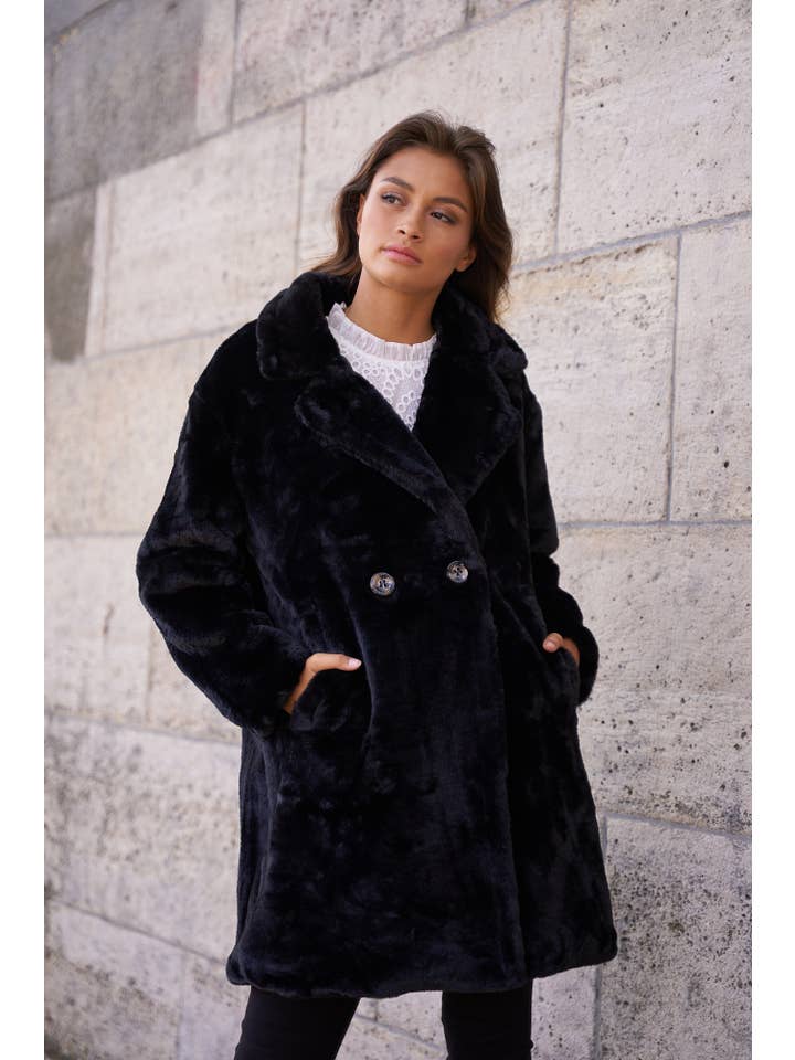 CHOKLATE PARIS - Wholesale Fur/Faux Fur Coat - Women's - Oversized faux fur coat - Y138