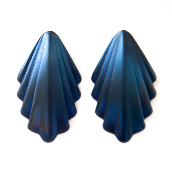 Titan Themis för wholesale av TANEL VEENRE JEWELLERY