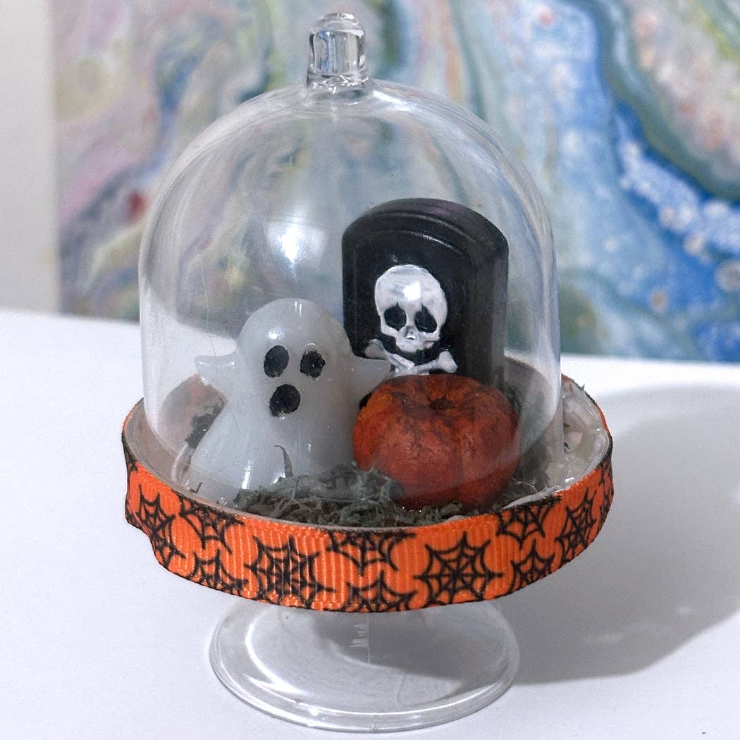 Audacious Studio - Wholesale Decorative Tabletop Object - Pet Ghost - Graveyard Dance3