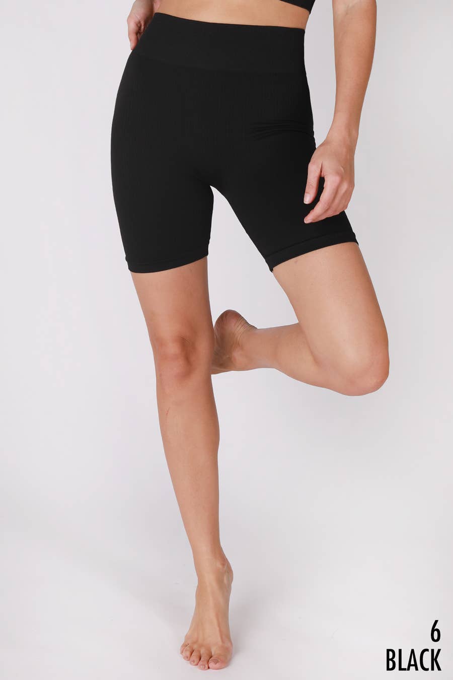 NIKIBIKI - Venta al por mayor Pantalones cortos deportivos - Mujer - NB8004 - Pantalones cortos de cintura alta acanalado11