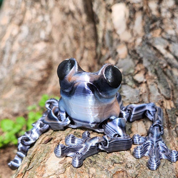 Altered Matter - Wholesale Fidget Toy - Kids - Funky Frogs- Colorful 3D Printed Pal4