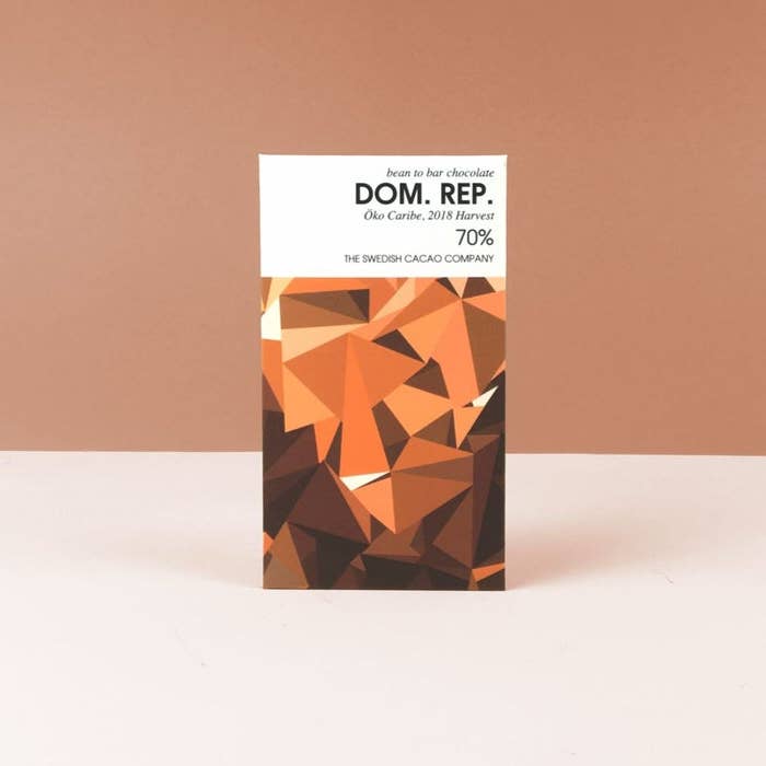Svenska Kakao - Wholesale Chocolate Bar - Single Origin Dark Chocolate bar: Dominican Republic 70%2