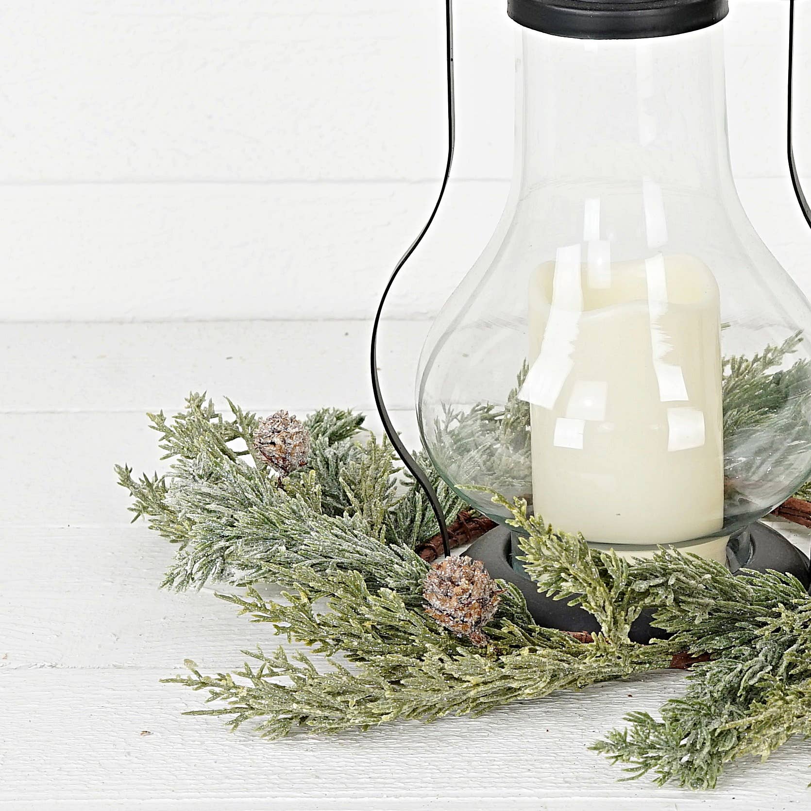 Holiday Depot Inc. - Wholesale Wreath - ISB75332- 14in Icy Sparkled Cedar Pine Wreath5