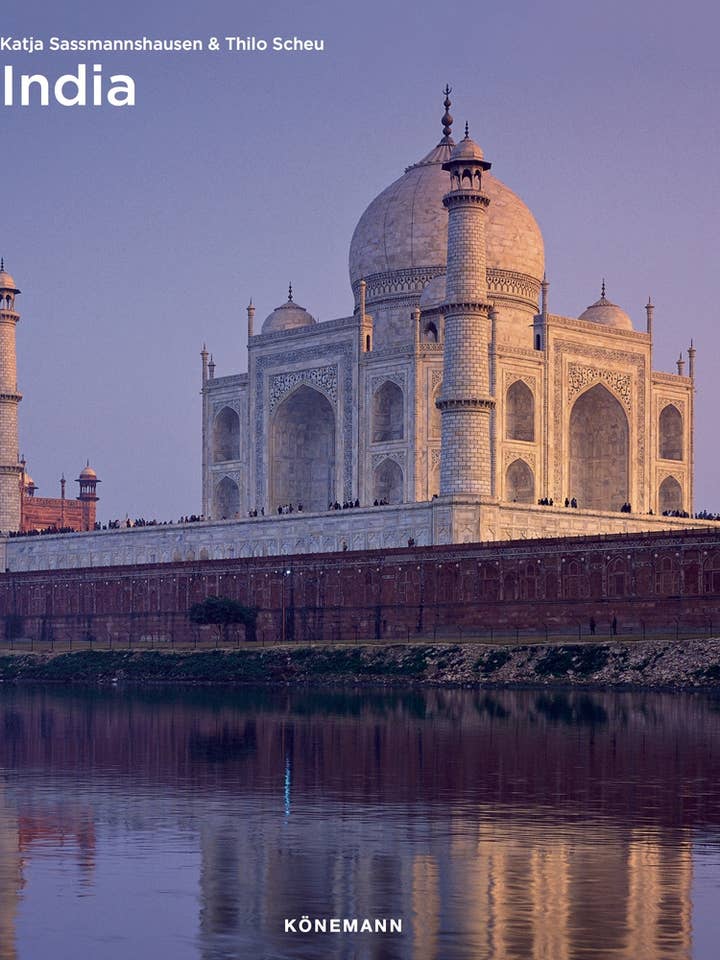 India for wholesale by Independent Publishers Group