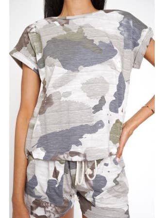 Mystree - Wholesale T-Shirt - Women's - 19132 Camo Print Top20