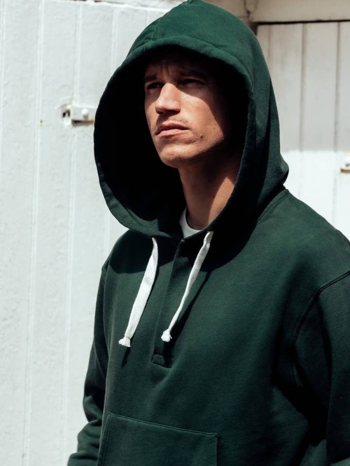 Hoodie vert pour la vente par APNEE