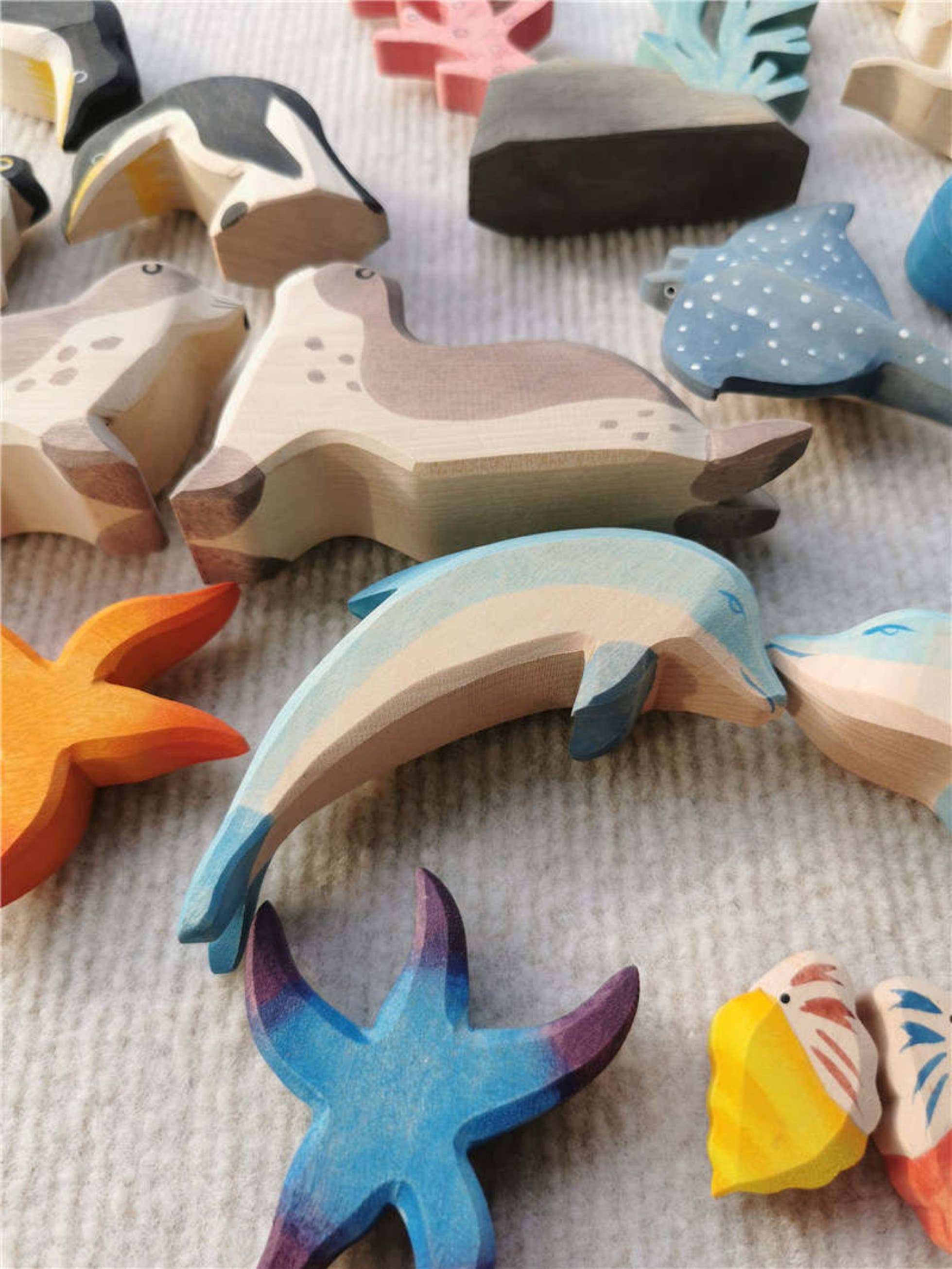 Tinitastic - Vente Jouet en bois – enfant - Figurines en bois artisanales - Jouets ouverts - Collection Marina6