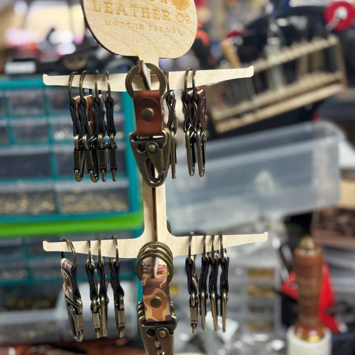 Golden Leather Co. - Wholesale Keychain - Men's - Leather/Camo Clip Keychain4