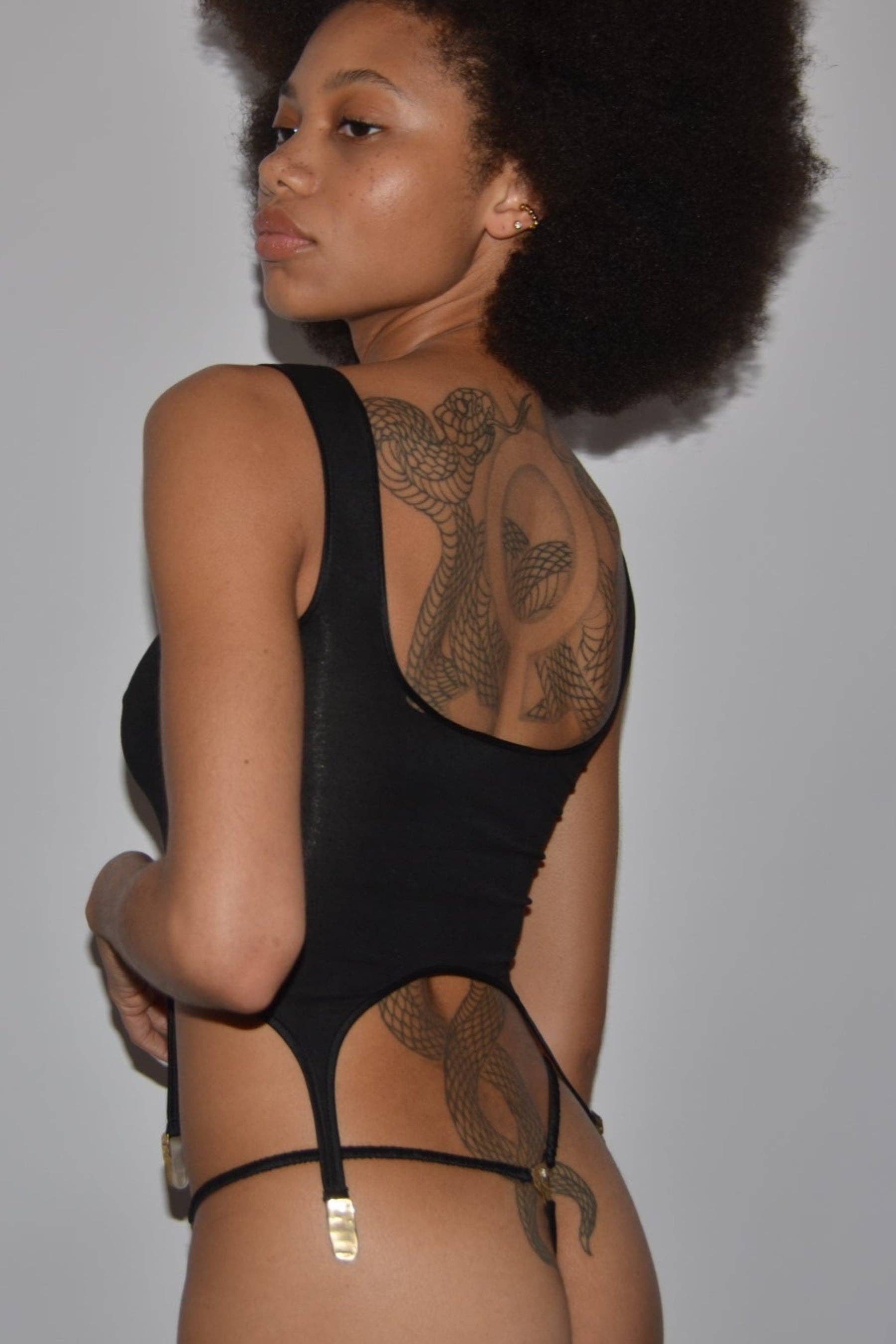 KAT ZARRA - Wholesale Underwear - Women's - Jeweled Thong2