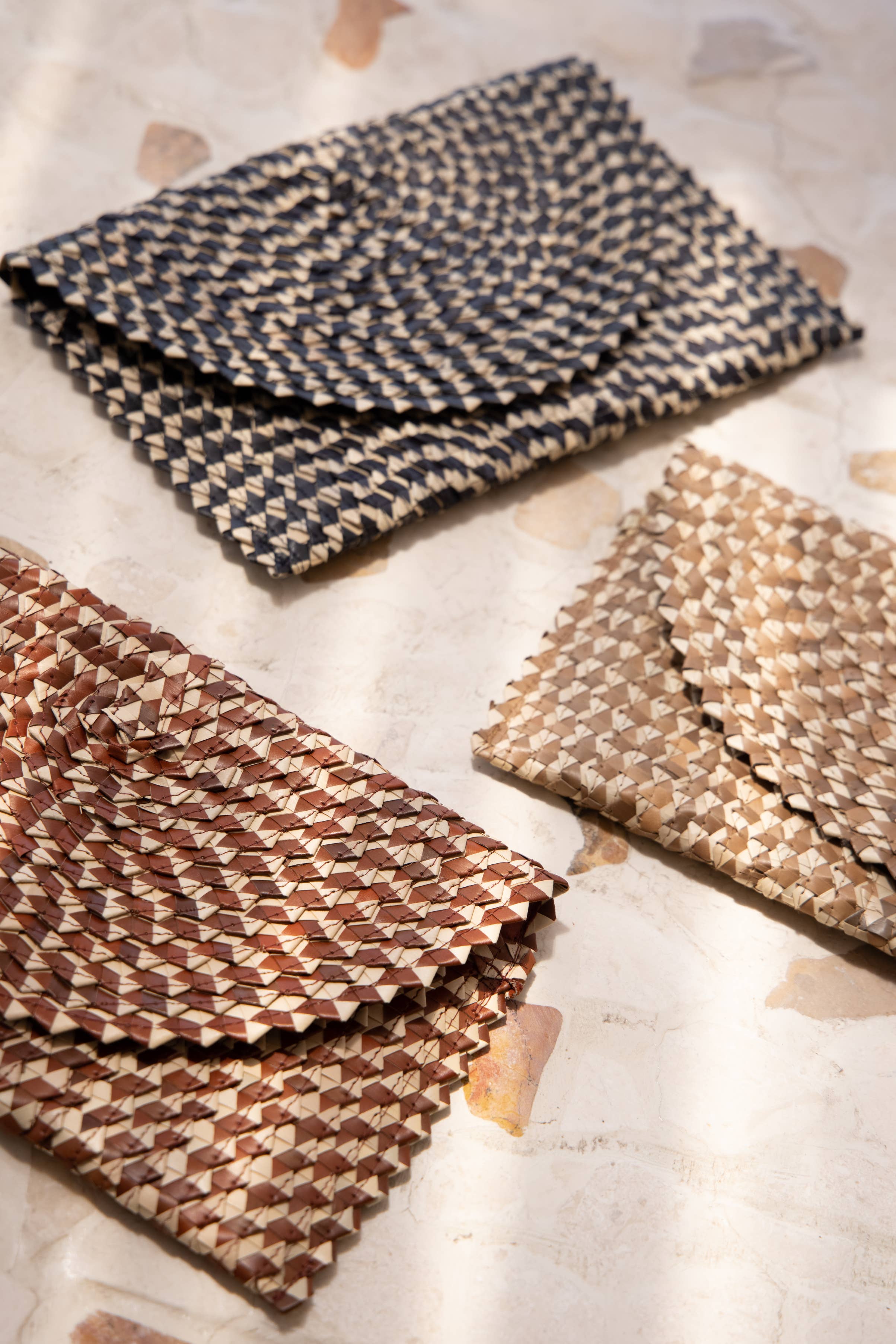 Village Thrive - Wholesale Clutch Bag - Women's - Rattan Clutch in Ombre3