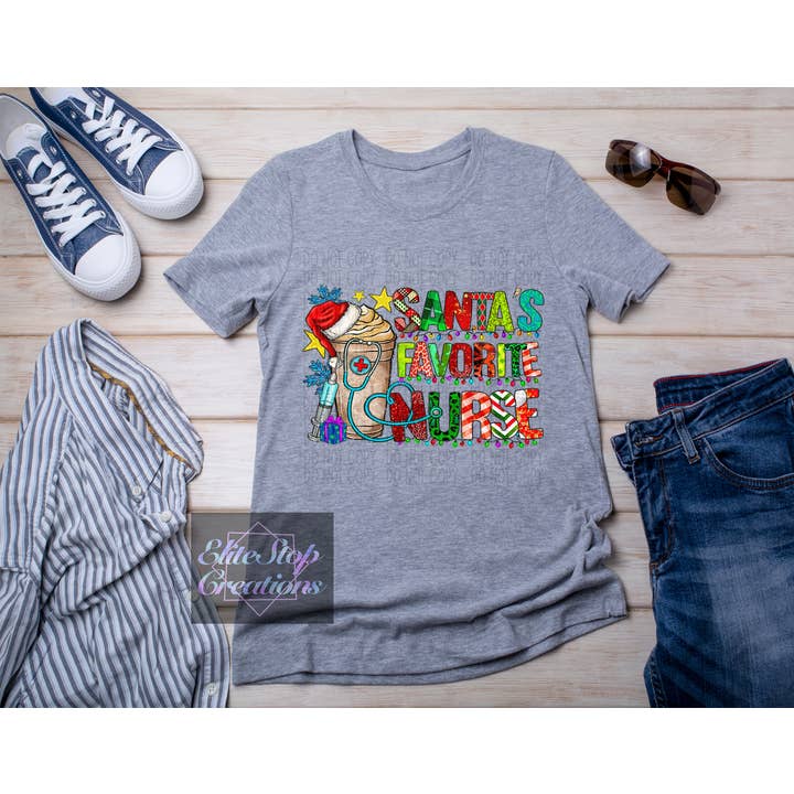 Adulte : L'infirmière préférée du père Noël | T-shirt illustré | T-shirt complet pour la vente par EliteStop Creations