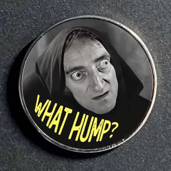 Pin - Vilken puckel? för wholesale av The Demented Designer