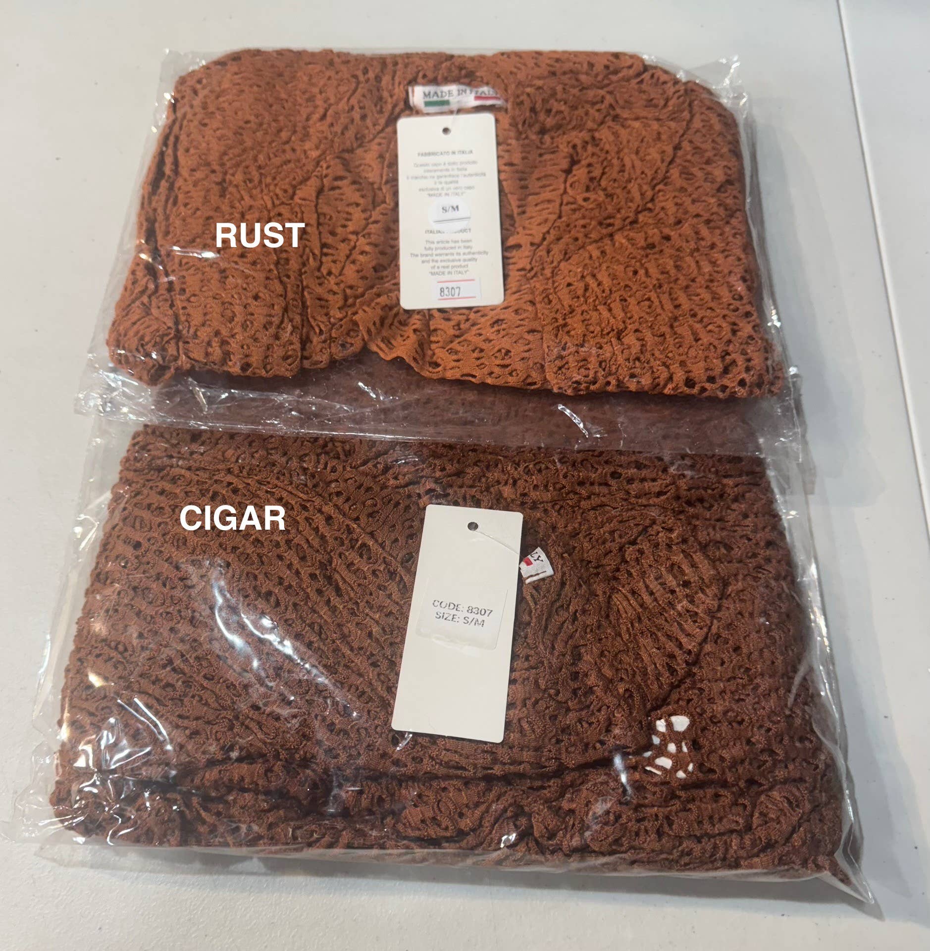 Dance in Paris – wholesale Kofta - Dam – Mellanlång mjuk och stretchig laserskuren kofta8