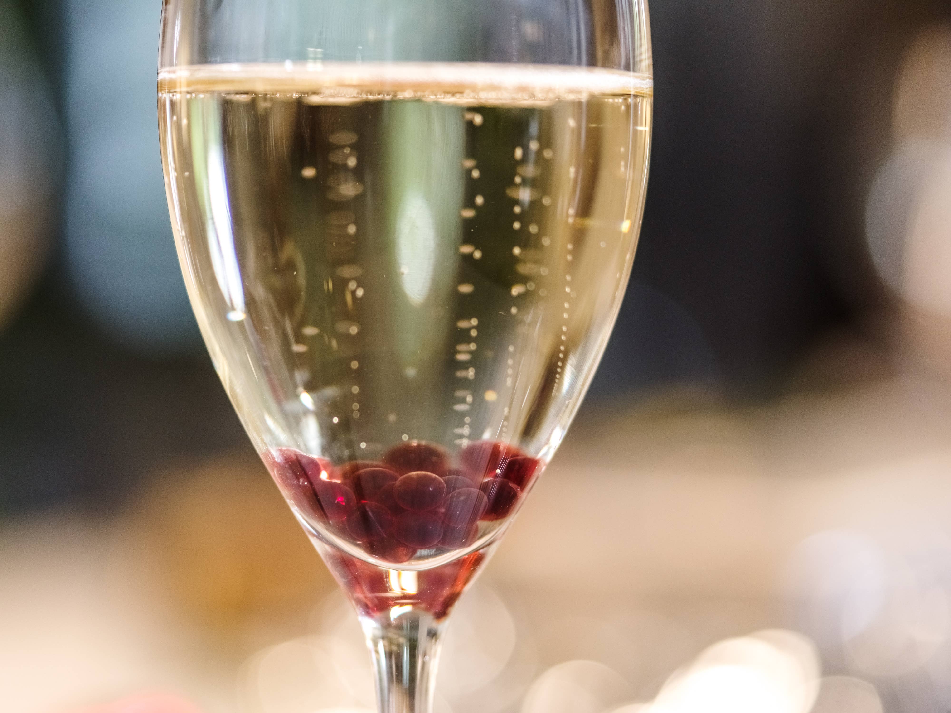 Saveurs Modernes - Wholesale Dried Spice - Pearls Raspberry  (Bulk 820g)0