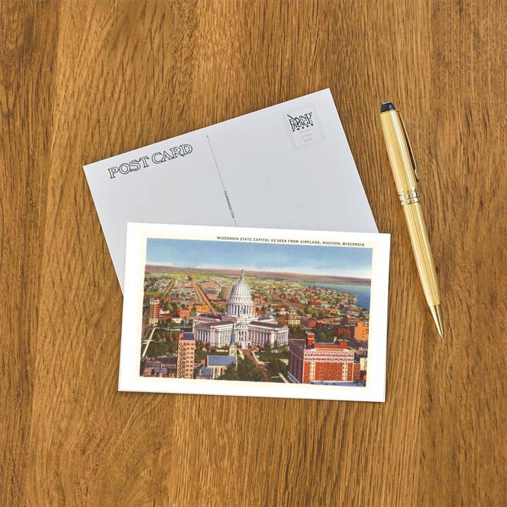 Found Image Press - Wholesale Postcard - Postcard WI-120 State Capitol, Madison, Wisconsin