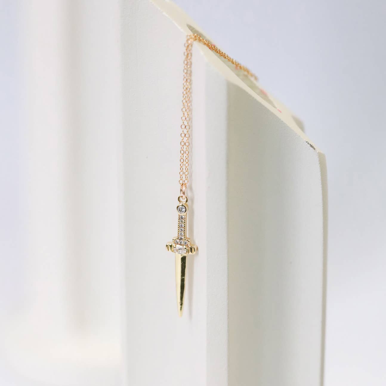 Chain Gold Dagger Pendant Chain Necklace | Grailed
