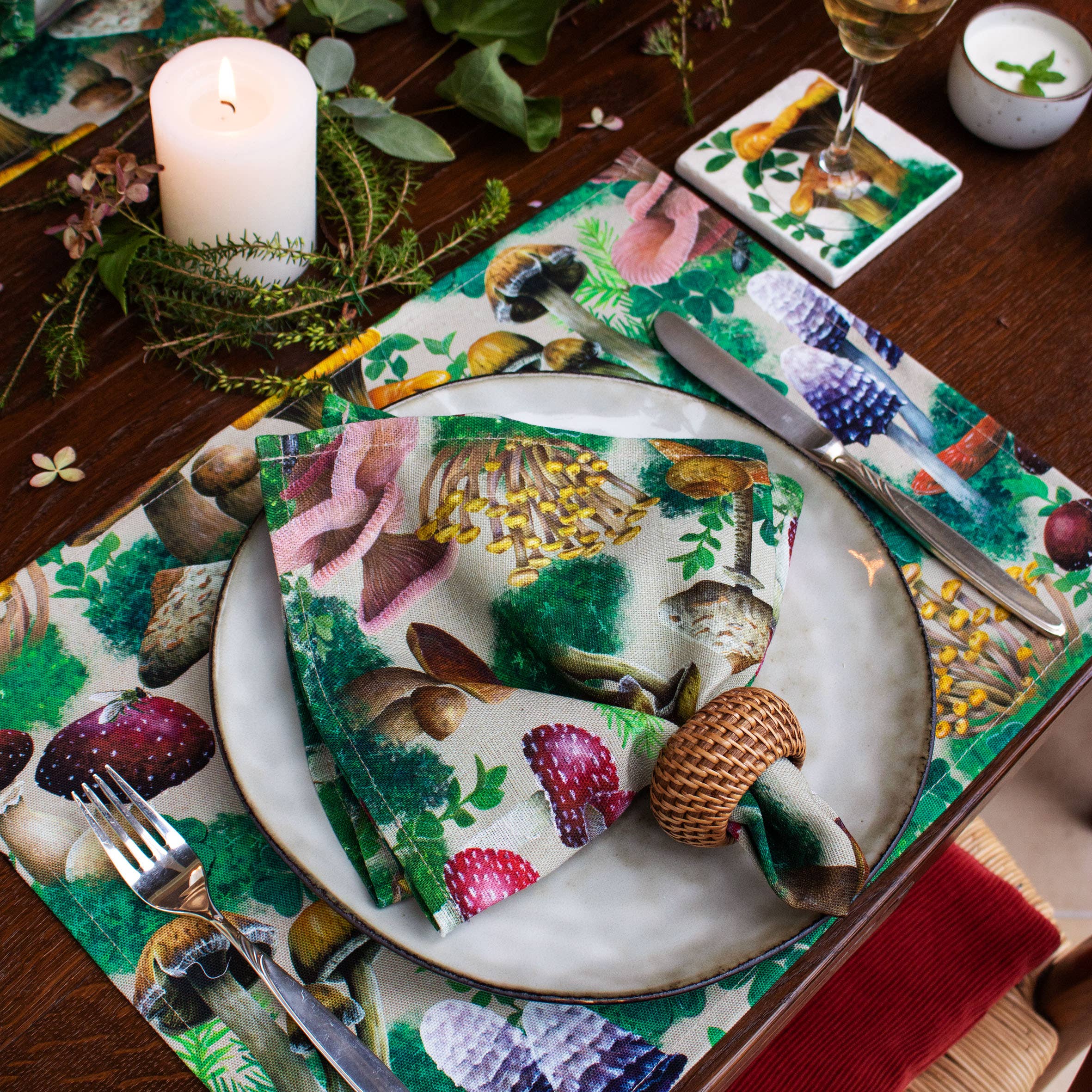 AMPellegrini Art & Design - Wholesale Dinner & Cloth Napkin - Woodland Mushroom napkin set / Mushroom and fungi napkins3