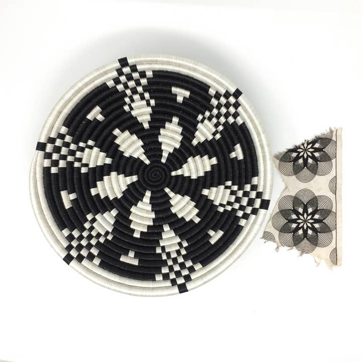 Azizi Life - Wholesale Decorative Plate/Dish/Bowl - Boutique Kaleidoscope Woven Bowls7