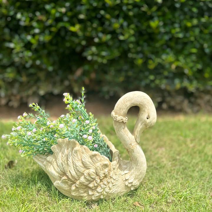 Mothology Home - Wholesale Plant Pot - RESIN GOOSE PLANTER