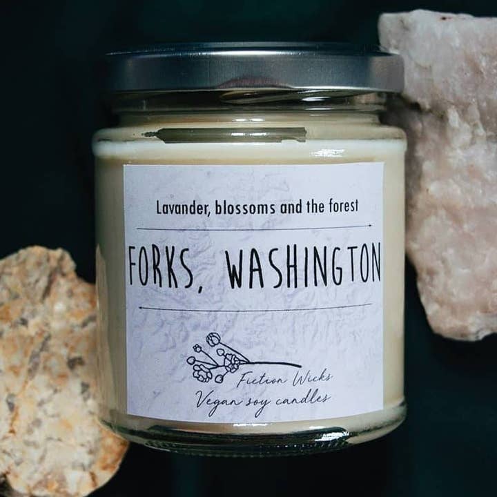Forks, Washington Candle | Twilight-inspired | floral scent for wholesale by Fictionwicks