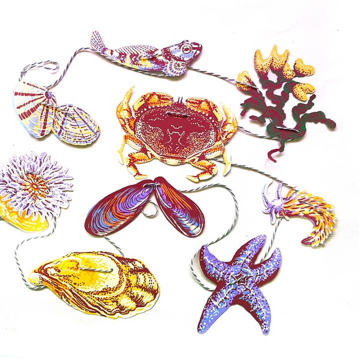 Guirlande en papier Tide Pool pour la vente par Hissing Mink