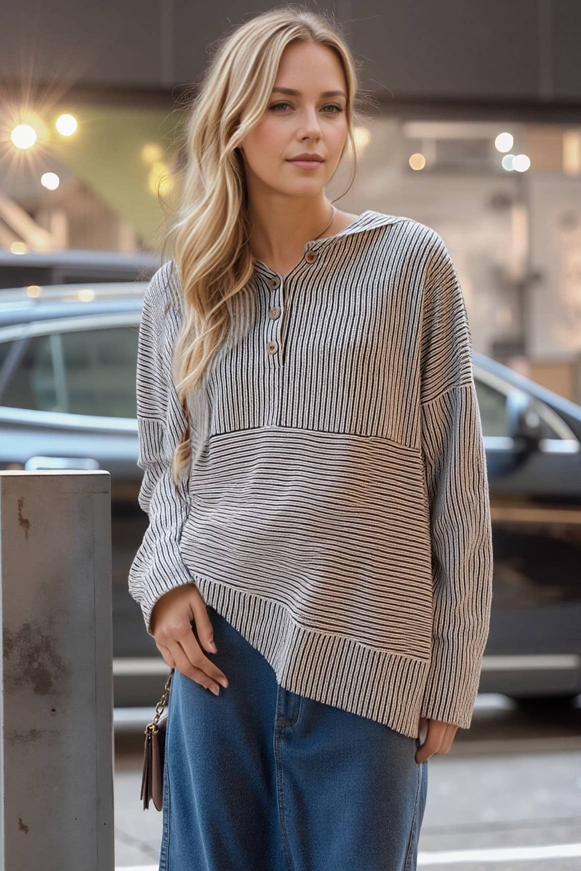 HEIMISH - Vendita all'ingrosso Tunica - Donna - ET7991-10  FELPA CON CAPPUCCIO A RIGHE URBAN RIB A MANICHE LUNGHE4