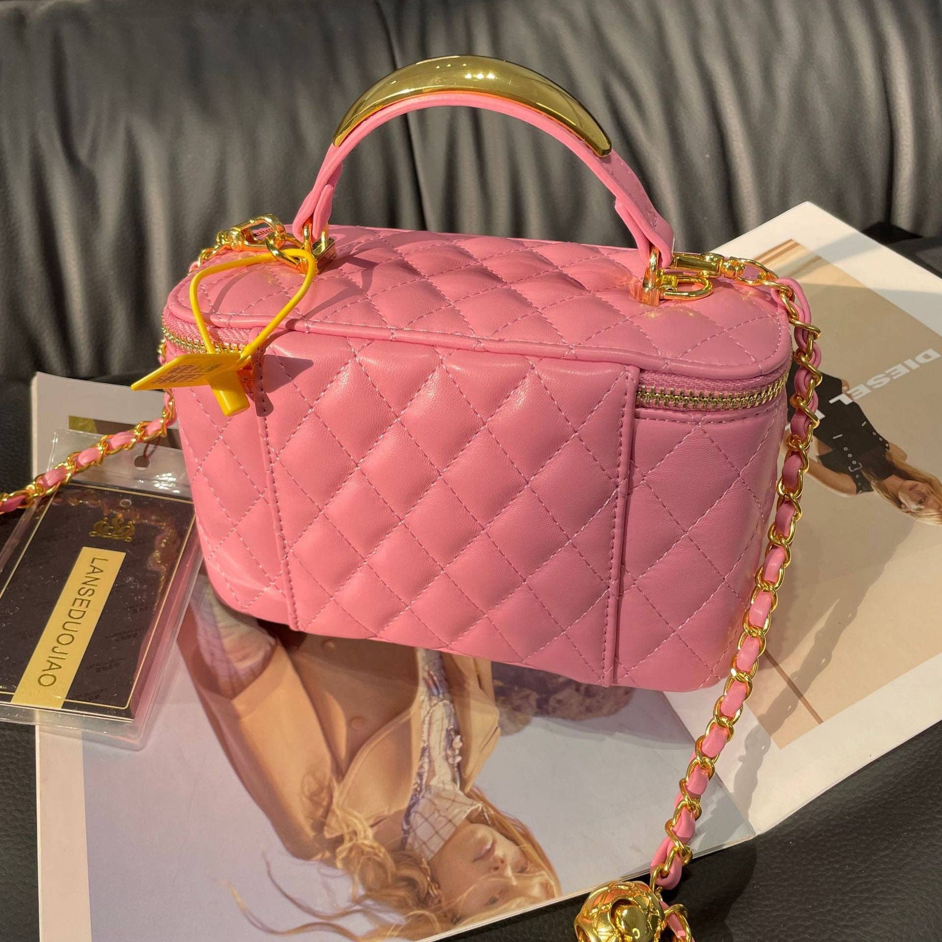 MB Fashion Wholesale - Wholesale Crossbody Bag - Women's - EVERY FASHION Quilted Box Crossbody Bag with Gold Chain and Charm Accent 518510