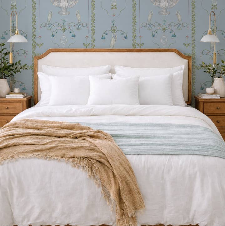 Melissa Dayton Art and Design - Wholesale Wallpaper - Crathes Urn Blue Wallpaper6